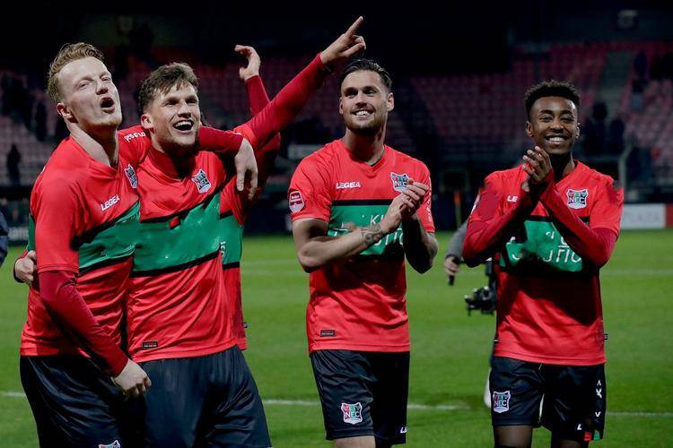 善于反越位 善于反越位