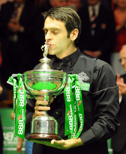 做出换人调 做出换人调