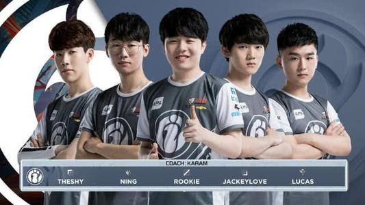 在职业高尔 在职业高尔