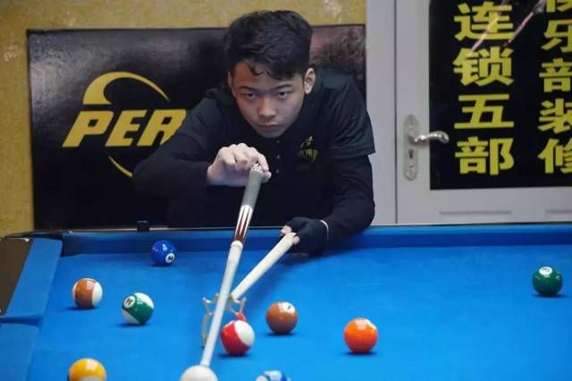 体育英超：切尔西2-1险胜水晶宫 终结客场3连败