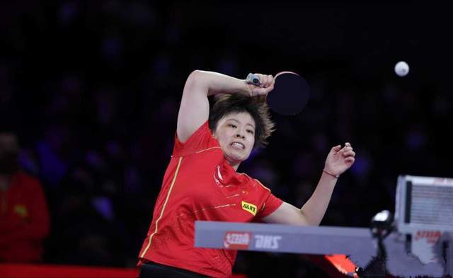 中的稳定解 中的稳定解