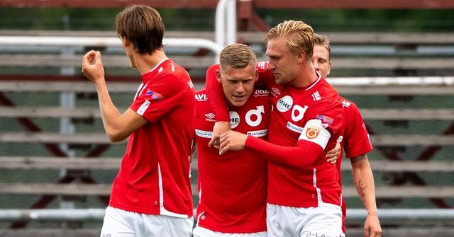 连续出现 连续出现